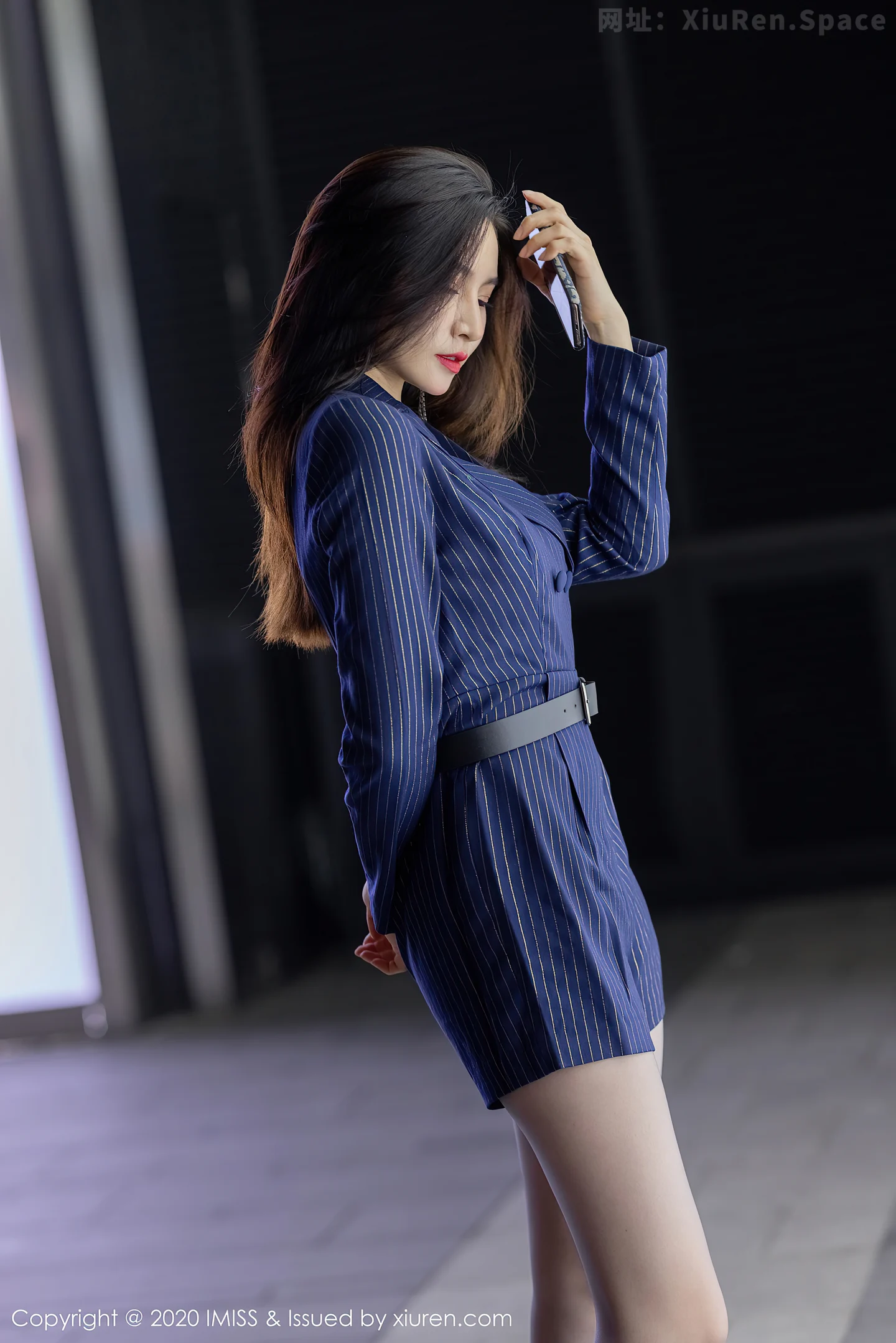 图片[4]-[IMISS爱蜜社]Vol.522 新人模特Sia私房黑色束身内衣配吊带黑丝袜极致魅惑写真77P-秀人网官方网站